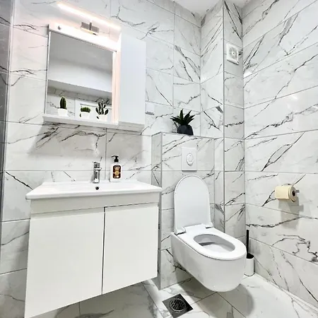 Apartment Corner Penthouse In The Centar Of